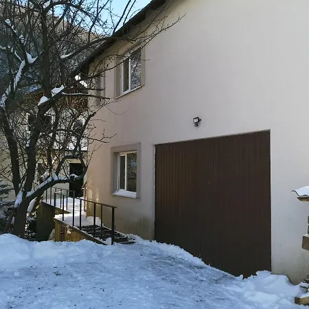 володар Ferienhaus Jaremtsche