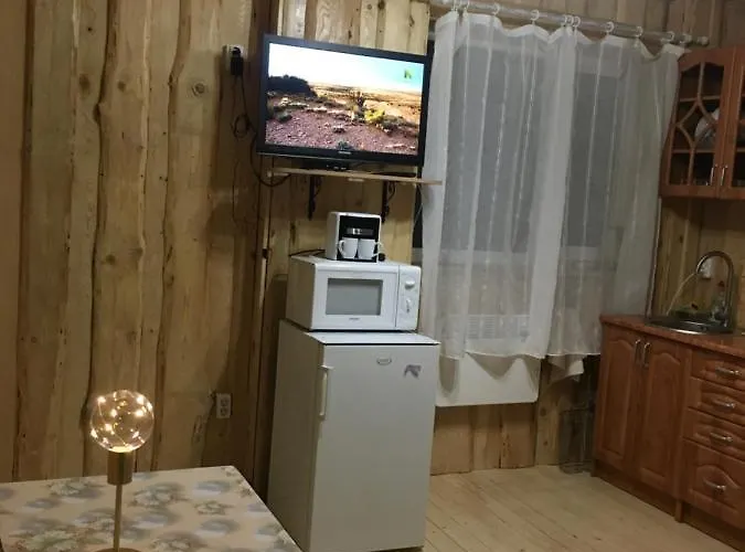 володар *